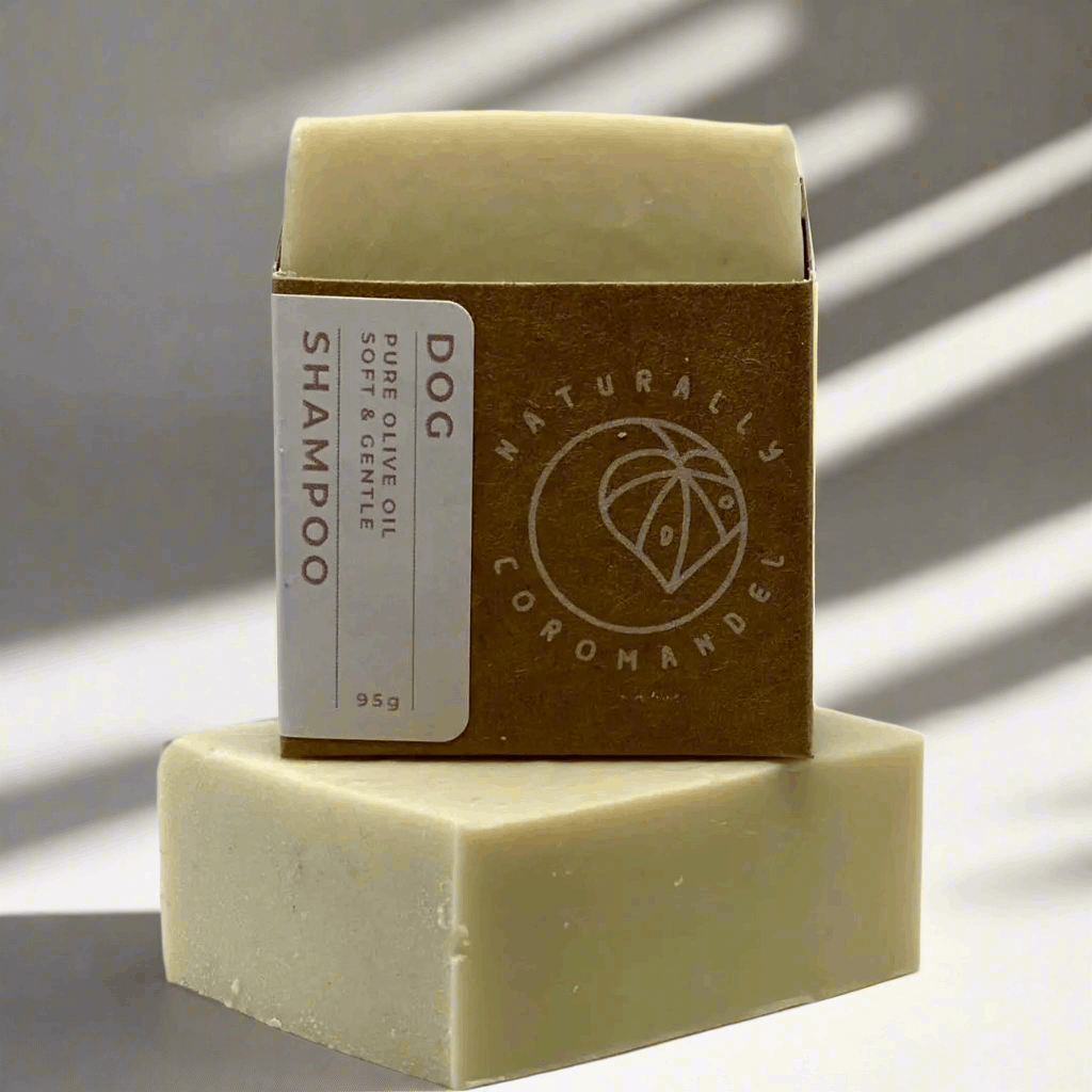 Natural Dog Shampoo - Best for Clean and Healthy Dogs.